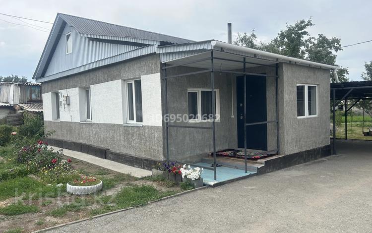 Отдельный дом · 4 комнаты · 60 м² · 15 сот., Село Сырымбет, ул. Жакыпбаева 21 за 14 млн ₸ в Карабулаке — фото 2