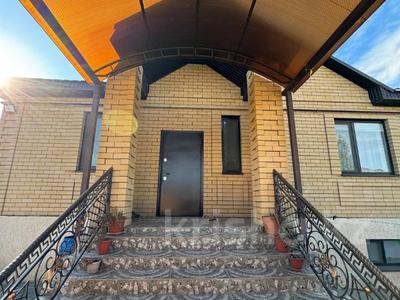 Отдельный дом · 6 комнат · 310 м² · 11 сот., Рауан 21 за 48 млн 〒 в Актобе, жилой массив Рауан