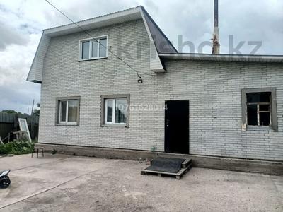 Отдельный дом · 4 комнаты · 150 м² · 10 сот., Майкудук, Майқұдық, 16-шағынаудан 55 — Ташкентская за 17 млн 〒 в Караганде, Алихана Бокейханова р-н