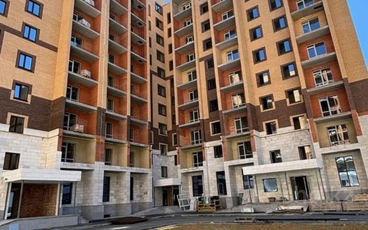 4-бөлмелі пәтер · 100.1 м² · 2/10 қабат, Жумабаева 13, бағасы: ~ 40.6 млн ₸ в Кокшетау — фото 2