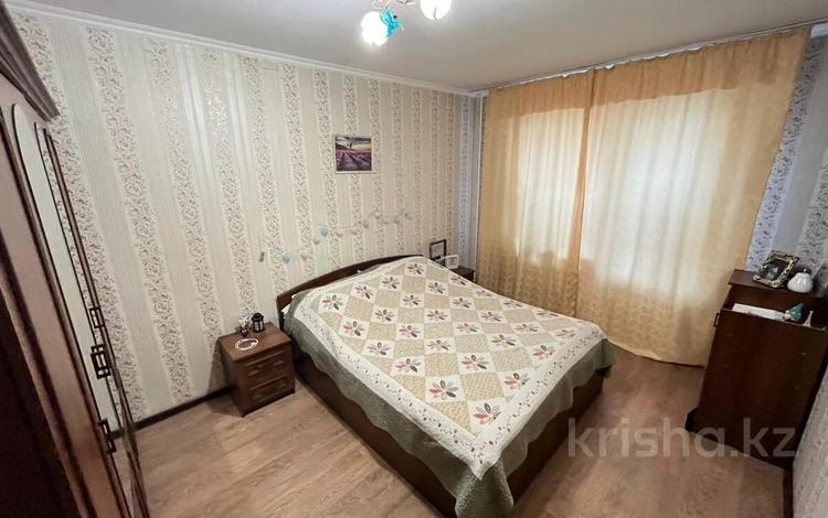 4-комнатная квартира, 89 м², 3/5 этаж, мкр Мамыр-2 — Шаляпина за 55 млн 〒 в Алматы, Ауэзовский р-н — фото 2