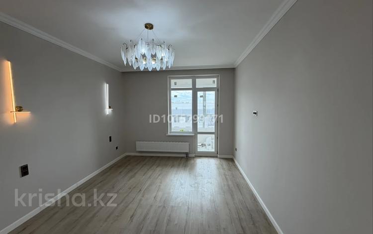 3-комнатная квартира · 84 м² · 8/9 этаж, Е117 43 за 38 млн ₸ в Астане, Есильский р-н — фото 2