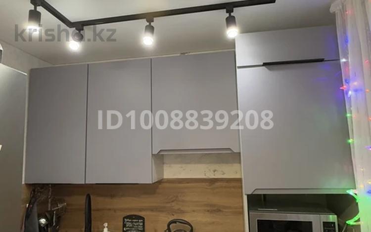 2-бөлмелі пәтер · 48.4 м² · 5/5 қабат, мкр Строитель, Циолковского — 5,9 школа, бағасы: 17.9 млн ₸ в Уральске — фото 12
