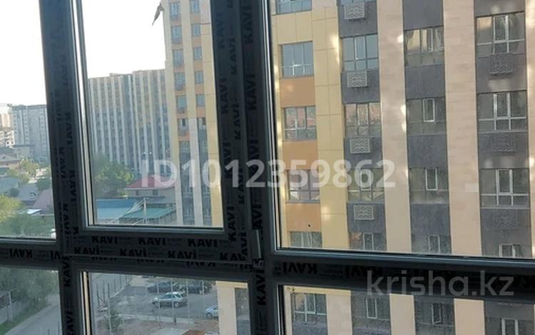 1-комнатная квартира · 38.4 м² · 7/12 этаж, мкр Акбулак, Момышулы 100 за 20 млн ₸ в Алматы, Алатауский р-н — фото 2
