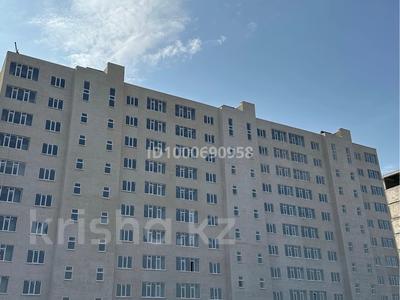 Продажа квартир в Западно-Казахстанской обл.: 3-комнатная квартира · 86.5 м² · 2/9 этаж, Астана 100 за 23 млн 〒 3-комнатная квартира · 86.5 м² · 2/9 этаж, Астана 100 за 23 млн 〒 в Уральске