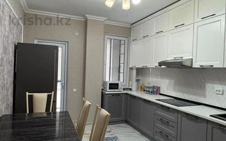 2-комнатная квартира · 74 м² · 8/12 этаж, мкр Кайтпас 1, Байдибек би 116 за 200 000 ₸ в Шымкенте, Каратауский р-н — фото 2