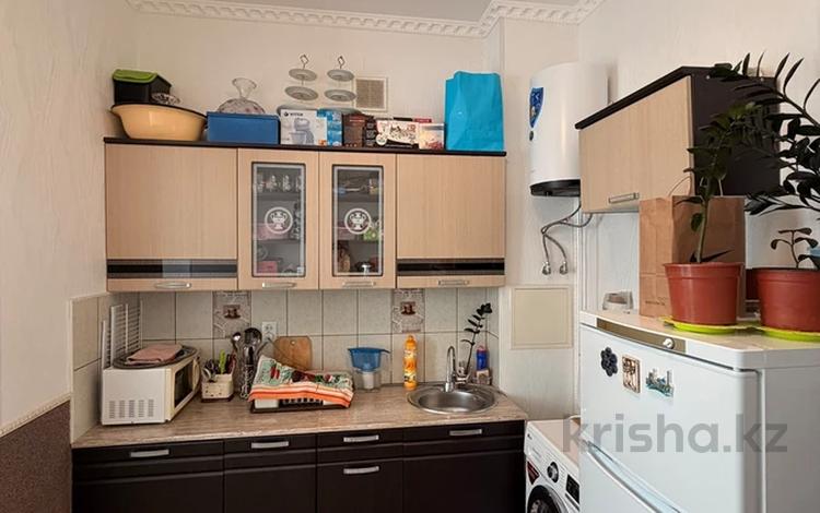 1-комнатная квартира · 40.3 м² · 7/7 этаж, 35-мкр 8 за 10.5 млн ₸ в Актау — фото 2