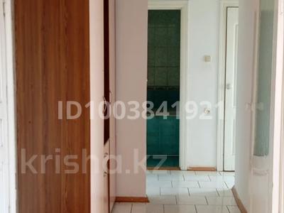 2-бөлмелі пәтер · 54 м² · 4/9 қабат, Первомайская 37, бағасы: 150 000 ₸ в Семее