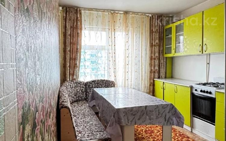 1-комнатная квартира · 42 м² · 1/5 этаж, мкр Байтерек 11 — СШ66 за 12 млн ₸ в Таразе — фото 3