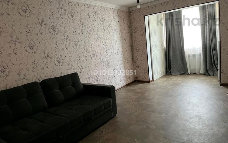 1-комнатная квартира · 37 м² · 2/5 этаж, мкр Восток — Возле кафе Камшат за 16.5 млн ₸ в Шымкенте, Аль-Фарабийский р-н — фото 2