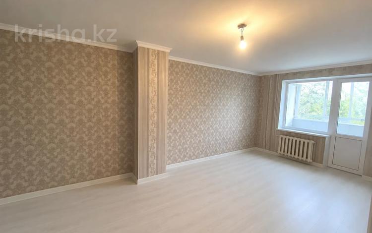 2-комнатная квартира · 67.1 м² · 8/9 этаж, мкр 12 за 21.5 млн ₸ в Актобе — фото 2