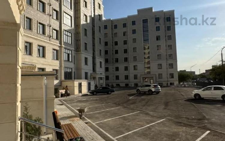 2-комнатная квартира · 61 м² · 1/7 этаж, 2-й мкр 54 за 16.5 млн ₸ в Актау — фото 5