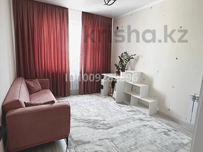 4-комнатная квартира · 92 м², 8-й мкр 4 — Центр Пасенова за 28.5 млн 〒 в Актау