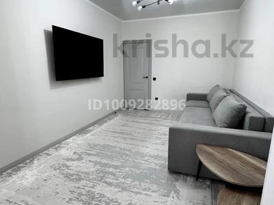 4-бөлмелі пәтер · 92 м², 8-й мкр 4 — Центр Пасенова, бағасы: 28 млн ₸ в Актау