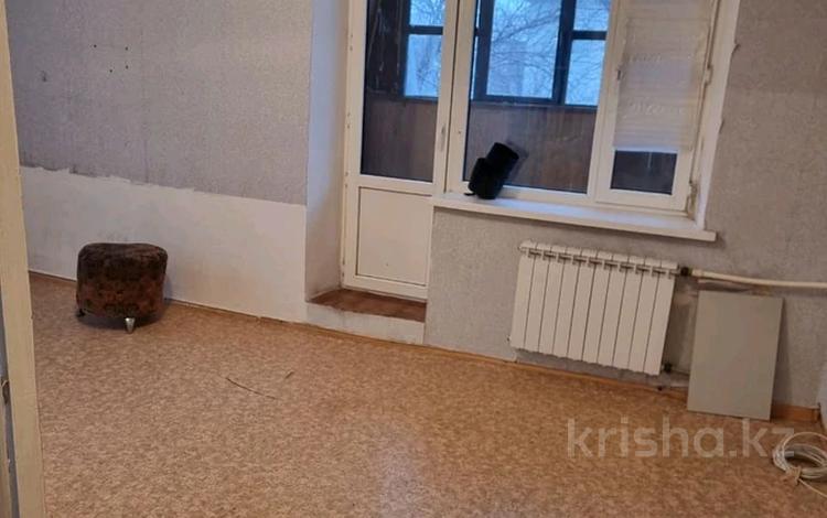 1-бөлмелі пәтер · 30 м² · 3/3 қабат, 18микр 13, бағасы: 100 000 ₸ в Конаеве — фото 2