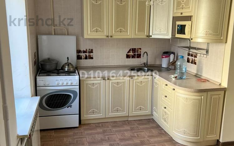3-комнатная квартира · 98 м² · 3/5 этаж, 15-й мкр 19 за 200 000 ₸ в Актау — фото 2