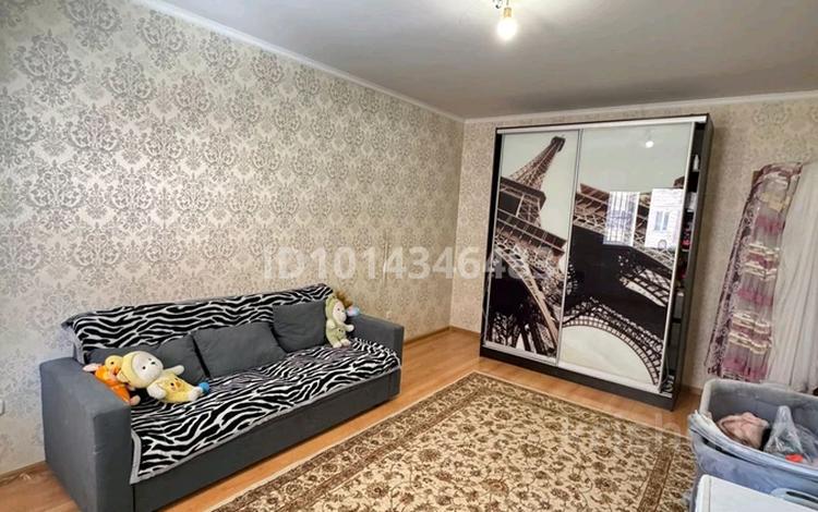 1-комнатная квартира · 42 м² · 4/12 этаж, Кобланды батыра 7 за 140 000 ₸ в Астане, Алматы р-н — фото 2