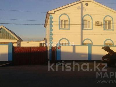 Жеке үй · 5 бөлме · 200 м² · 12 жүзд., Мұнайшы ш/а., бағасы: 250 000 ₸ в Атырау, мкр Мунайшы