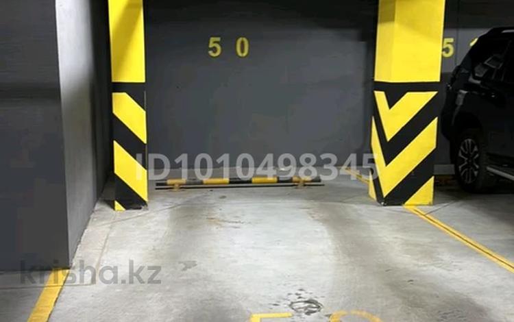 Паркинг · мкр Нур Алатау, 13-я 138/2 — Возле школы TAMOS, бағасы: 3.5 млн ₸ в Алматы, Бостандыкский р-н — фото 2