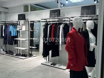 Бутик женской одежды · 47 м², бағасы: 8.5 млн 〒 в Актобе, мкр. Алтын орда