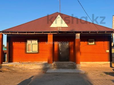 Жеке үй · 5 бөлме · 180 м² · 9 жүзд., Хамит Абенова 6 — С.Бейбарыс кошесине жакын, бағасы: 39 млн ₸ в 