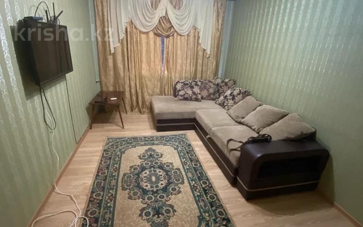 2-комнатная квартира, 42 м², 2/5 этаж посуточно, Желтоксан 12 за 10 000 〒 в Шымкенте, Аль-Фарабийский р-н — фото 4