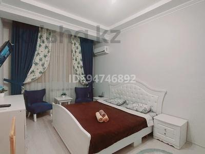 Аренда квартир по часам в Мангистауской обл.: 1-комнатная квартира · 50 м² · 8/14 этаж · по часам, 17-й мкр, 17 мкрн 7 за 2 500 〒 1-комнатная квартира · 50 м² · 8/14 этаж · по часам, 17-й мкр, 17 мкрн 7 за 2 500 〒 в Актау