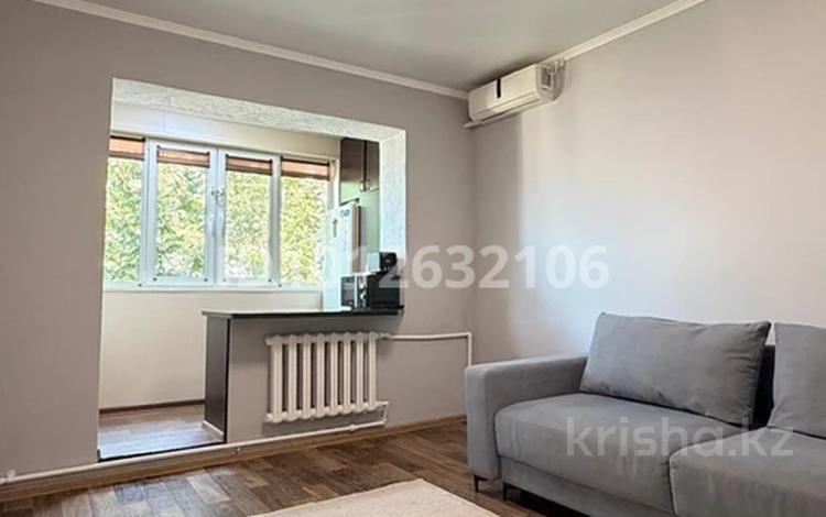 2-комнатная квартира · 40 м² · 5/5 этаж, мкр Мамыр-2 11 за 29.7 млн ₸ в Алматы, Ауэзовский р-н — фото 2