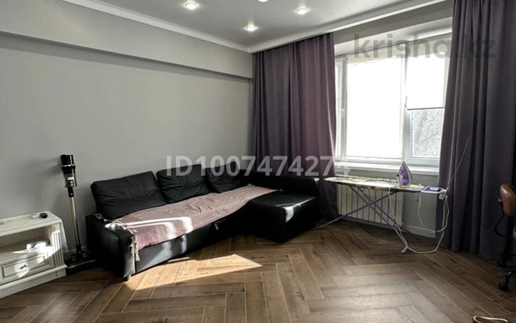 1-бөлмелі пәтер · 40 м² · 3/5 қабат, Достык 107/1, бағасы: 400 000 ₸ в Алматы, Медеуский р-н — фото 2