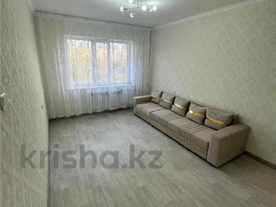 1-комнатная квартира, 40 м², 7/9 этаж, мкр Аксай-2 за 24 млн 〒 в Алматы, Ауэзовский р-н