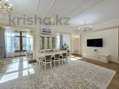 4-бөлмелі пәтер · 180 м² · 1/5 қабат, Юбилейный ш/а., Омарова 25, бағасы: 175 млн ₸ в Алматы, Медеуский р-н