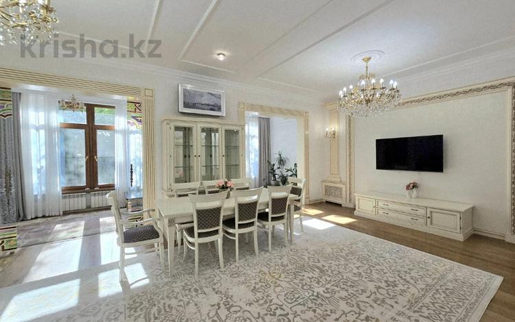 4-комнатная квартира · 180 м² · 1/5 этаж, мкр Юбилейный, Омарова 25 за 175 млн ₸ в Алматы, Медеуский р-н — фото 14
