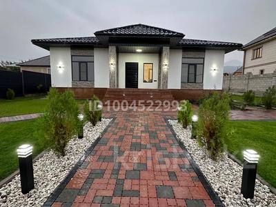 Жеке үй · 4 бөлме · 200 м² · 7 жүзд., Уч квартал 306 2222, бағасы: 99 млн ₸ в Жанатурмысе