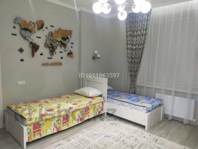 3-комнатная квартира · 77 м² · 2/12 этаж, Басенова 3 за 550 000 〒 в Алматы, Бостандыкский р-н