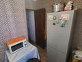 2-бөлмелі пәтер · 44 м² · 5/5 қабат, Микрорайон Шұғыла 26 — Находится возле статуи Бухарбая Батыра, бағасы: 9 млн ₸ в  — фото 4