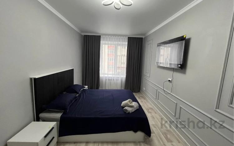 1-комнатная квартира · 49 м² · 2/5 этаж, мкр Нурсая, Таумуш Жумагалиев 25А — Аэропорт,Апэк за 3 000 〒 в Атырау — фото 2