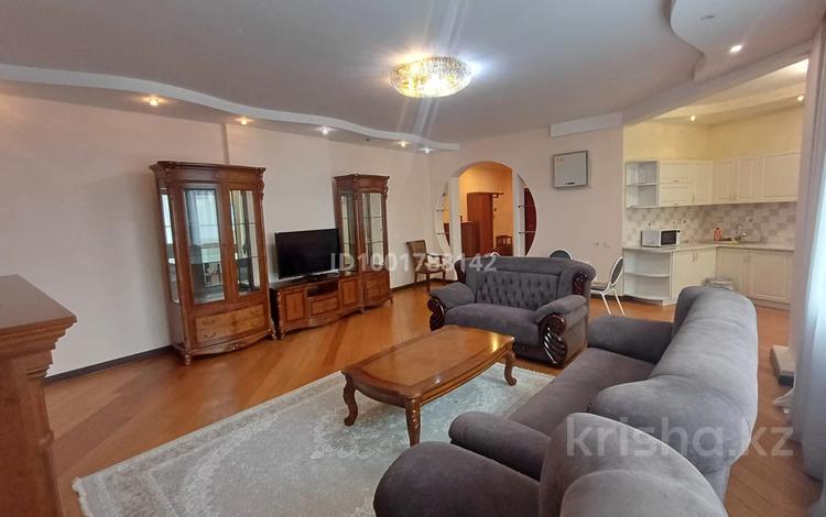 3-бөлмелі пәтер · 120 м² · 5/22 қабат, Кабанбай батыра 87 — Абылай хана, бағасы: 45 000 ₸ в Алматы, Алмалинский р-н — фото 31