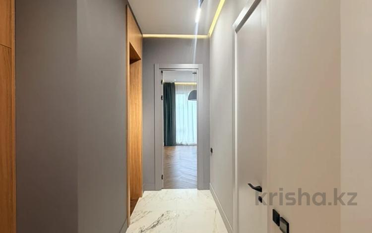 2-комнатная квартира · 90 м² · 1 этаж, Аль-Фараби 69B за 255 млн ₸ в Алматы, Бостандыкский р-н — фото 35