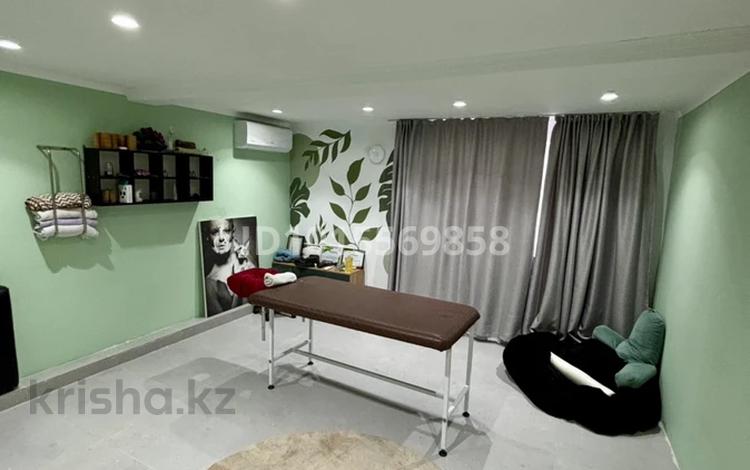 Еркін · 150 м², бағасы: 150 000 ₸ в Атырау, мкр Сары Арка — фото 2