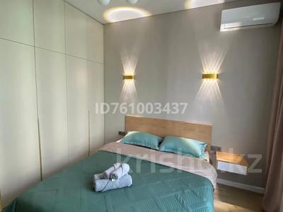 Аренда квартир посуточно в Алматы: 2-комнатная квартира · 45 м² · 9/12 этаж, Райымбека 351/1 — Райымбека Тлендиева за 18 000 〒 2-комнатная квартира · 45 м² · 9/12 этаж, Райымбека 351/1 — Райымбека Тлендиева за 18 000 〒 в Алматы, Алатауский р-н