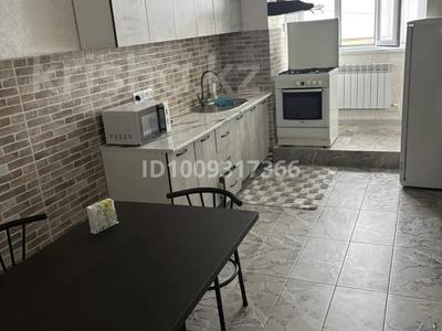 3-бөлмелі пәтер · 80 м² · 2/2 қабат, Шурина 42 — Район магазина Флагман, бағасы: 15 000 ₸ в Кордае