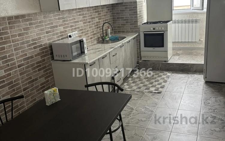 3-бөлмелі пәтер · 80 м² · 2/2 қабат, Шурина 42 — Район магазина Флагман, бағасы: 15 000 ₸ в Кордае — фото 2