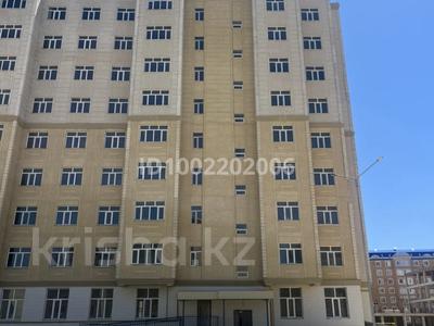 5-бөлмелі пәтер · 170 м² · 3/8 қабат, 20-й мкр 43, бағасы: 38 млн ₸ в Актау