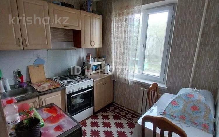 2-бөлмелі пәтер · 42 м² · 3/5 қабат, Мкр. Жастар 28, бағасы: 15.5 млн ₸ в Талдыкоргане, военный городок Улан — фото 2