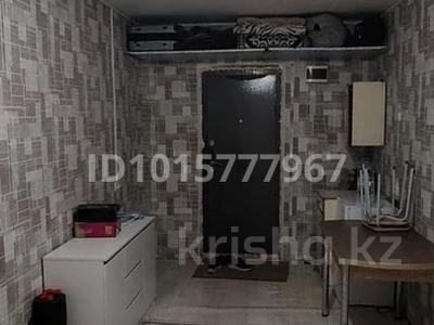 1-бөлмелі пәтер · 14 м² · 4/5 қабат, Братив жубанов, бағасы: 2.3 млн ₸ в Актобе