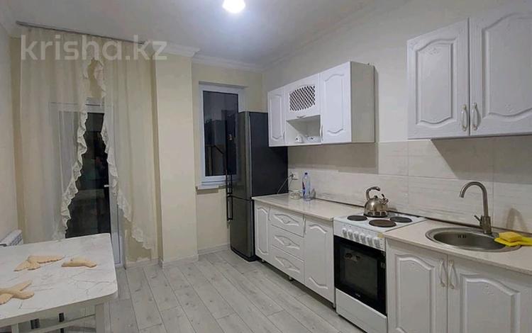 2-бөлмелі пәтер · 73 м² · 10/12 қабат, Қайтпас 1 ш/а., Байдибек би 116 — Толеметова, бағасы: 15 000 ₸ в Шымкенте, Каратауский р-н — фото 2