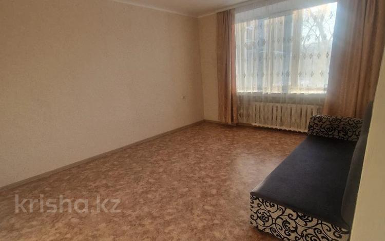 1-бөлмелі пәтер · 37.4 м² · 1/5 қабат, Тельмана, бағасы: 11.9 млн 〒 в Семее — фото 2