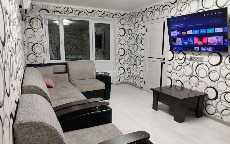 3-бөлмелі пәтер · 46.7 м² · 5/5 қабат, Есенберлина 23 — Рядом с Акиматом, бағасы: 13.5 млн 〒 в Жезказгане — фото 2