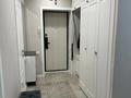 3-комнатная квартира · 100 м² · 9/9 этаж, Сауран 9, 9а, 9Б за 400 000 ₸ в Астане, Есильский р-н