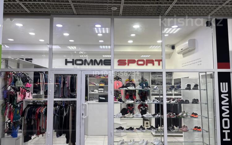 Магазины и бутики · 30 м² за 250 000 ₸ в Караганде, Казыбек би р-н — фото 2